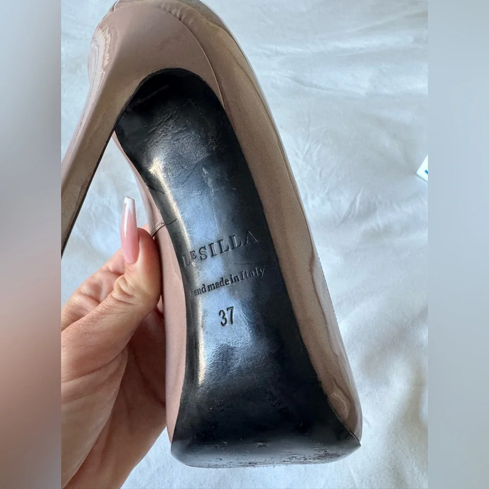 Le Silla Nude Patent Leather Point Toe Heels Size 37 - Picture 8 of 9
